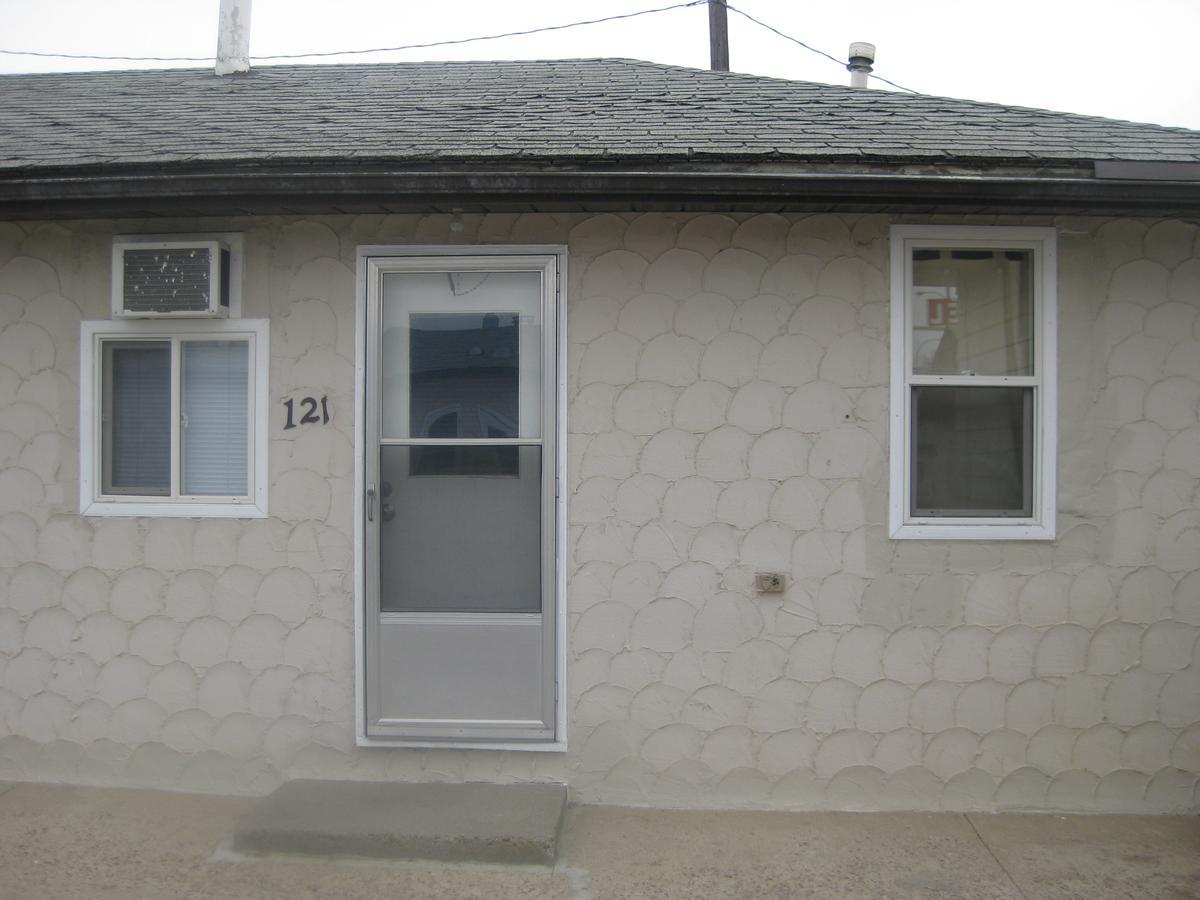Hat Motel Medicine Hat Exterior photo